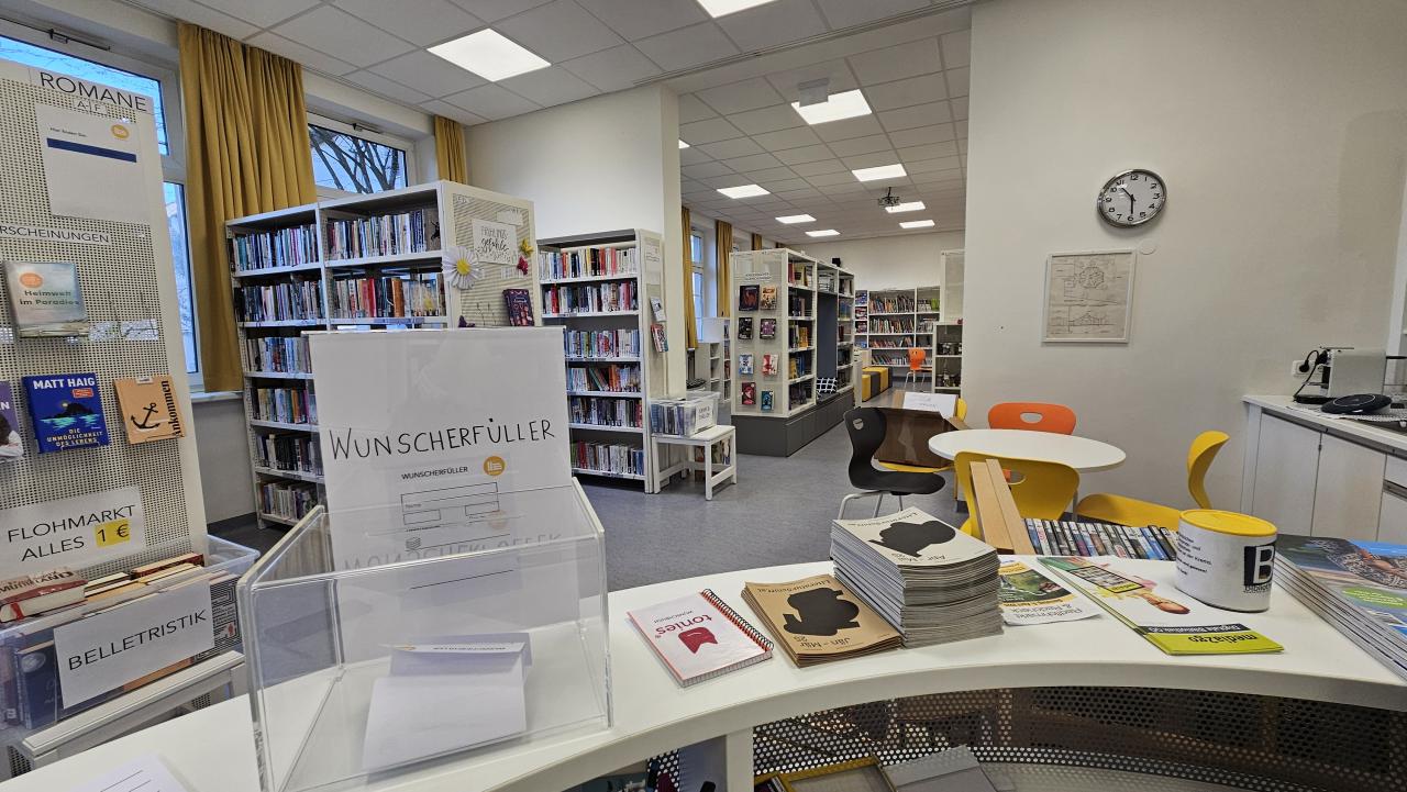 Bücherei Neuhofen
